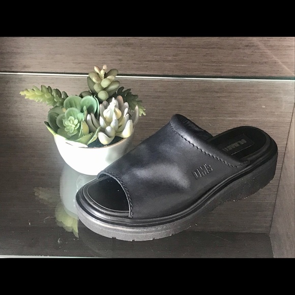 Dr. Martens Shoes - 🌟🌟Rare Vintage Dr. Martens! 🌟🌟